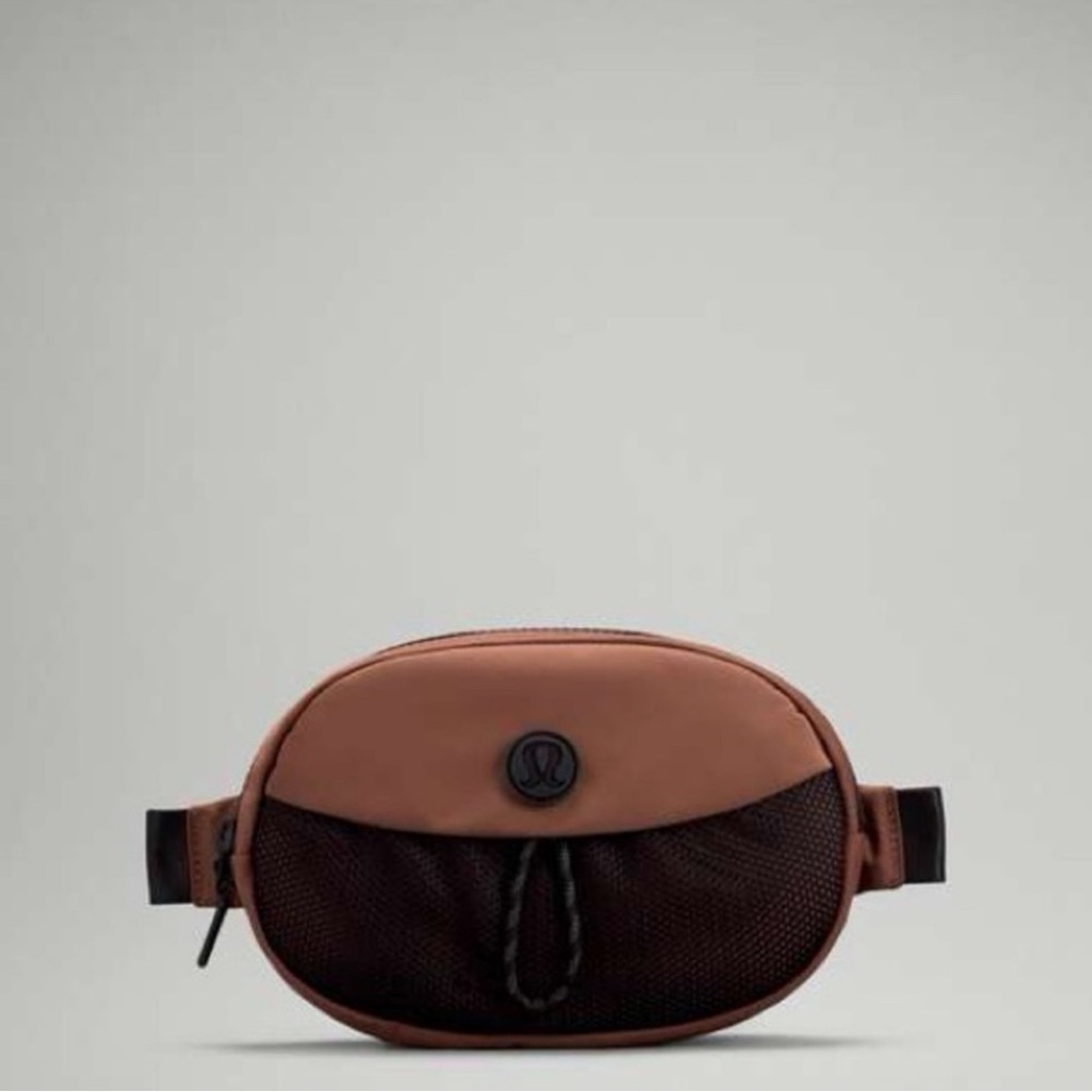 Lululemon Athletica Rust Belt Bag